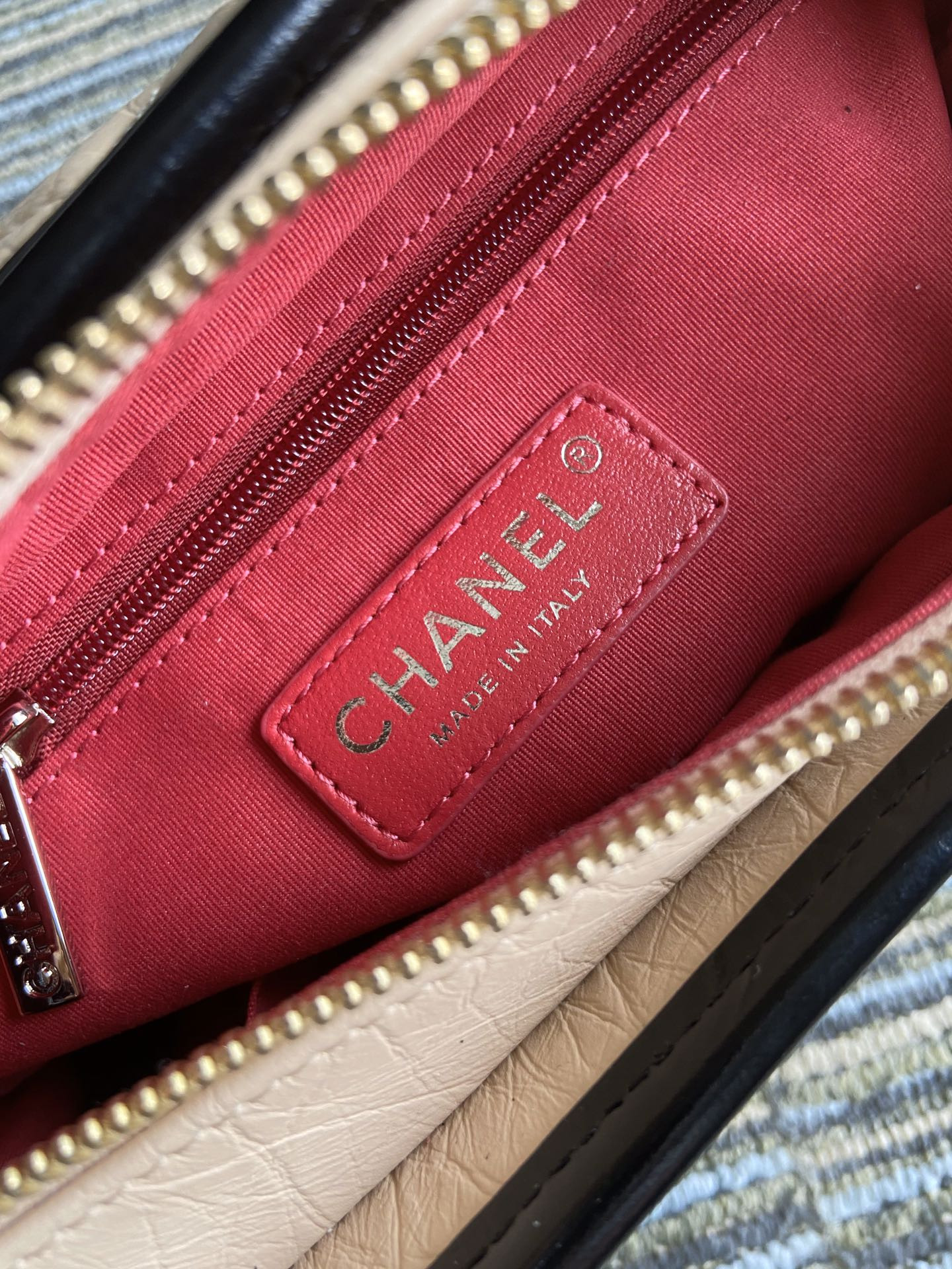 Ch*el Gabrielle SMALL PINK with shoulder strap letters 20 x 15 x 8cm