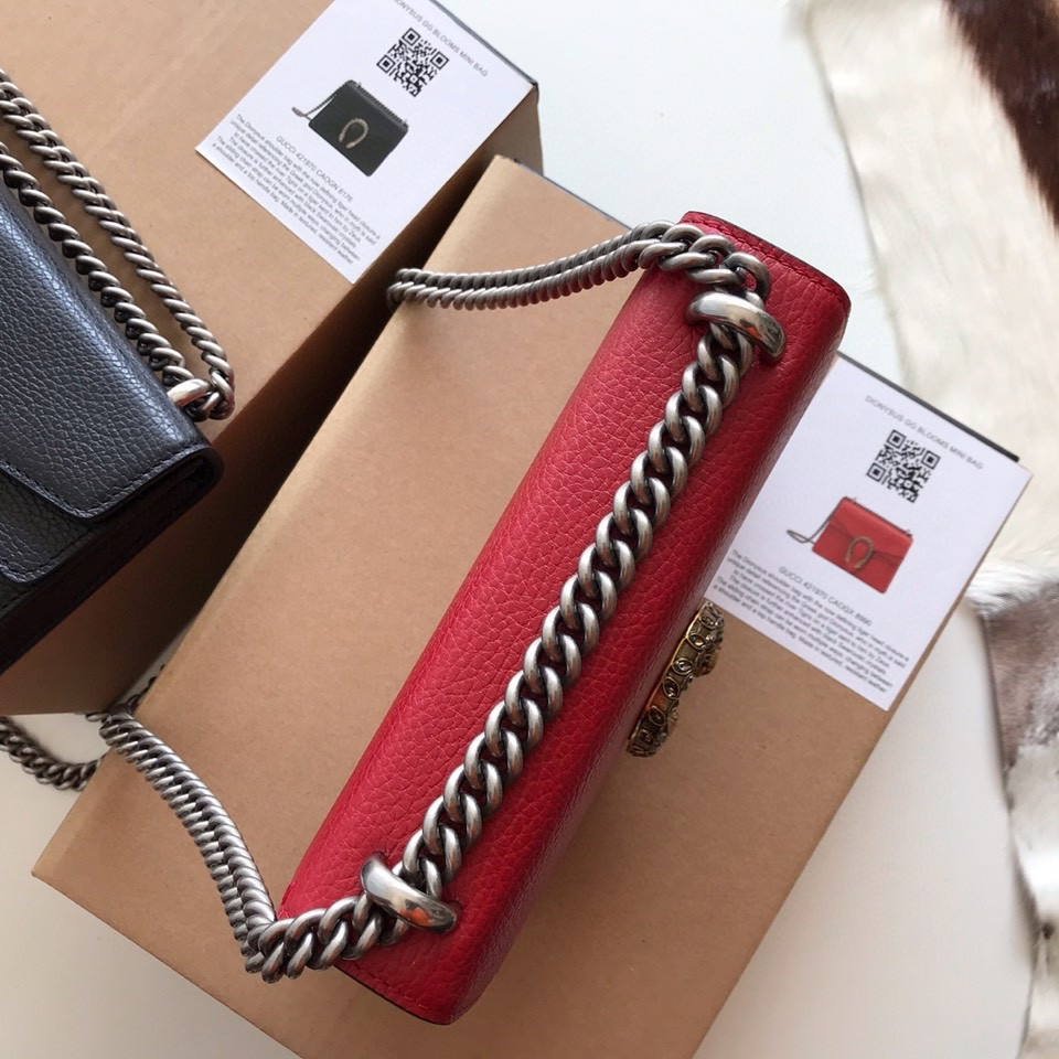 G*u*i DIONYSUS LEATHER MINI BAG RED 7.5"Wx6"Hx2"D