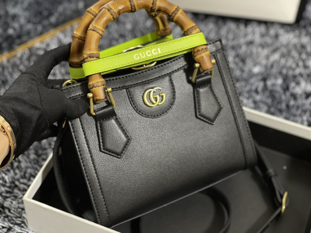 G*u*i DIANA MINI TOTE BAG Black 20W x 16H x 10D CM