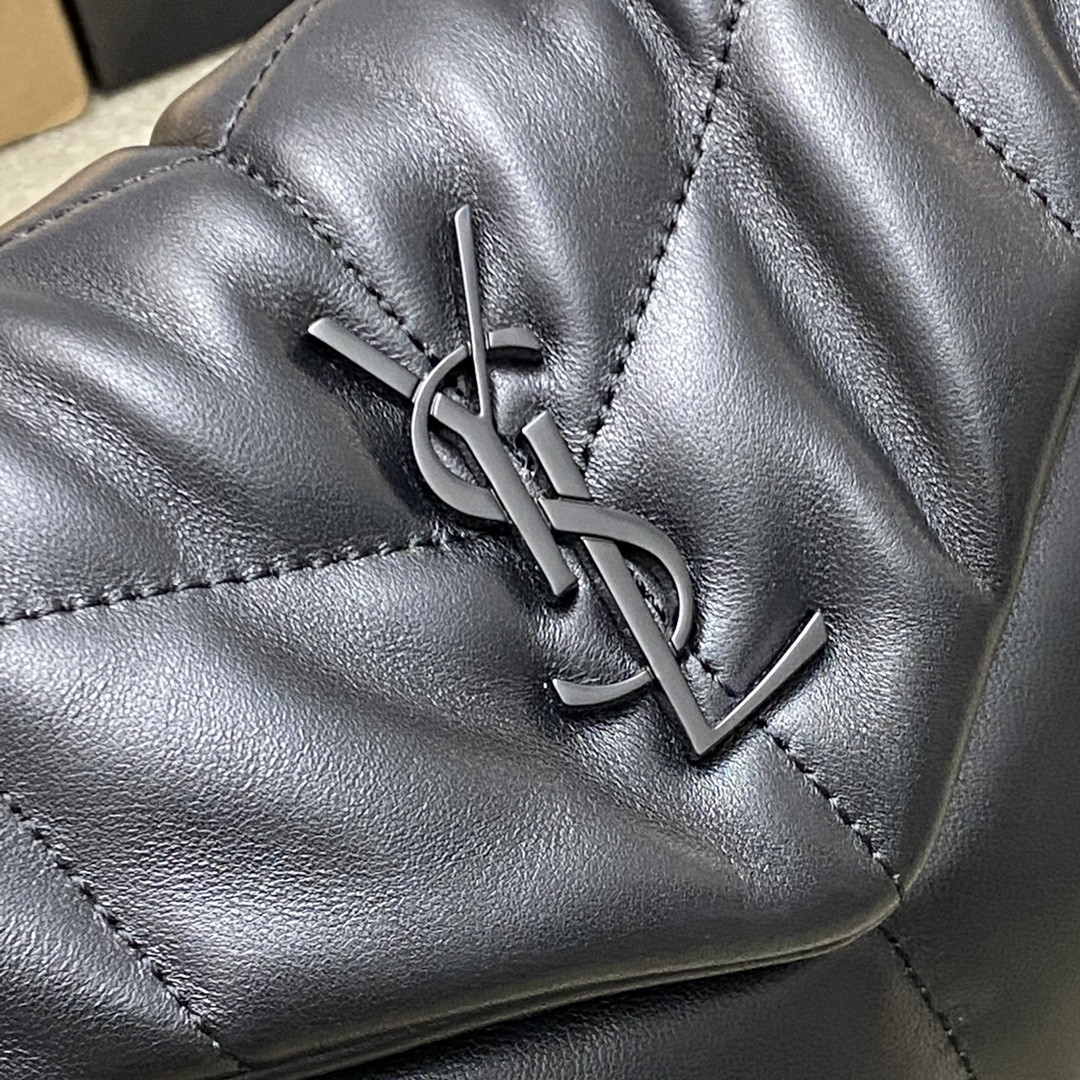 Y*L PUFFER IN LEATHER BLACK SILVER 23 X 15.5 X 5.8 CM