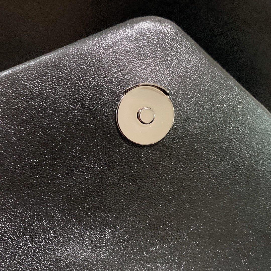 Y*L LOULOU MEDIUM IN QUILTED LEATHER ALL BLACK 12.5 X 8.6 X 3.5 INCHES