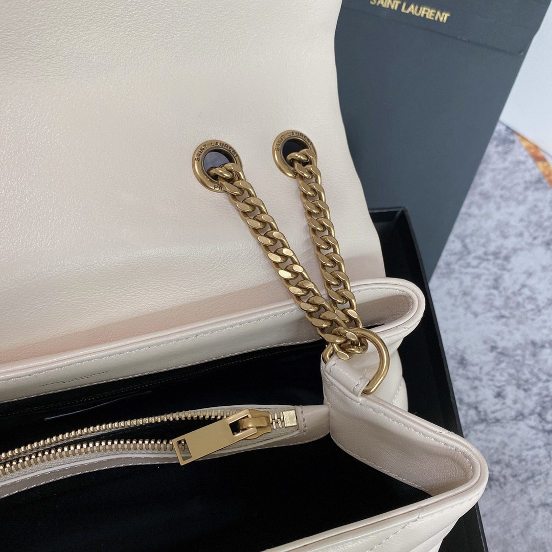 Y*L LOULOU MEDIUM IN QUILTED LEATHER BLANC VINTAGE 12.5 X 8.6 X 3.5 INCHES