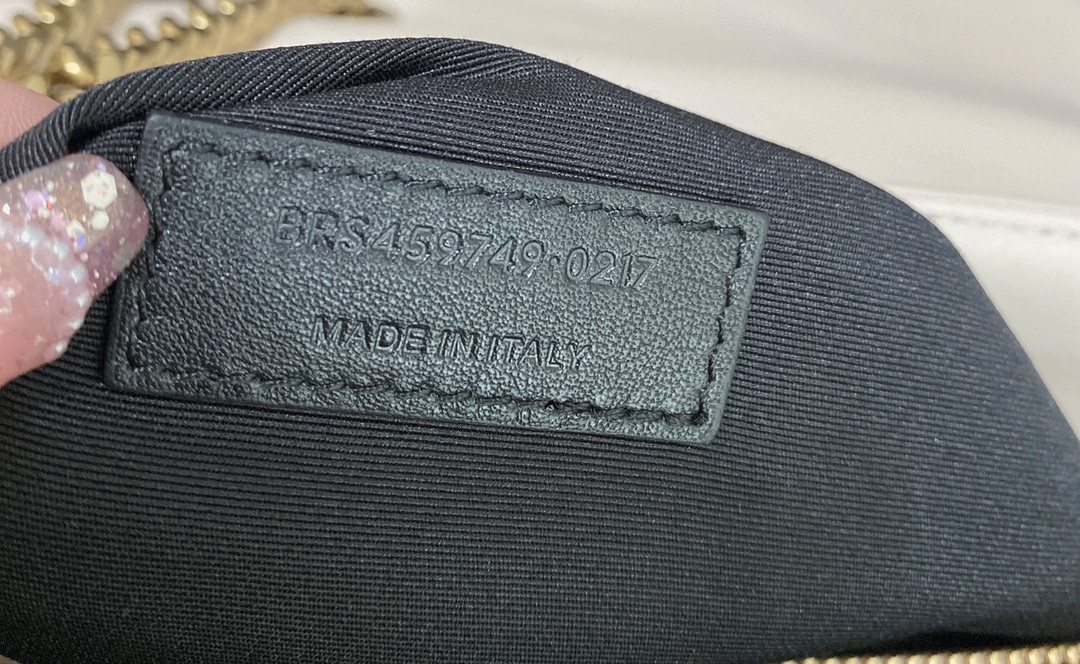 Y*L LOULOU MEDIUM IN QUILTED LEATHER BLANC VINTAGE 12.5 X 8.6 X 3.5 INCHES