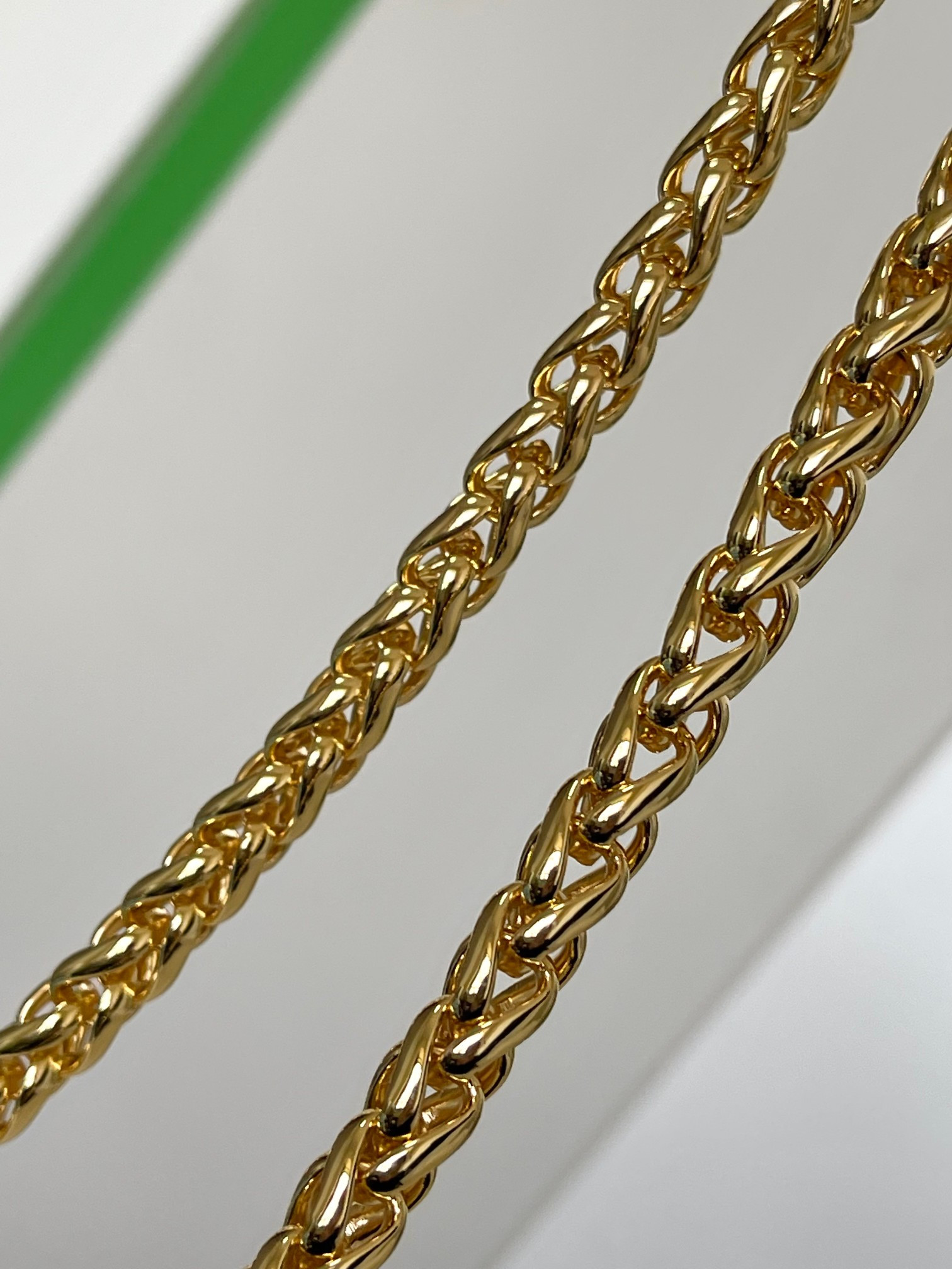 L0*is V*t0n M23682 GO-14 MM 9.1 x 6.3 x 3.9 inches