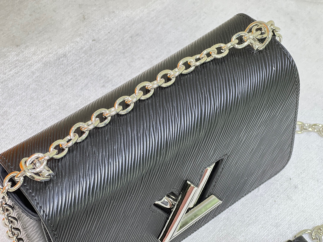 L0*is V*t0n Twist MM Black 9.1 x 6.7 x 3.7 inches