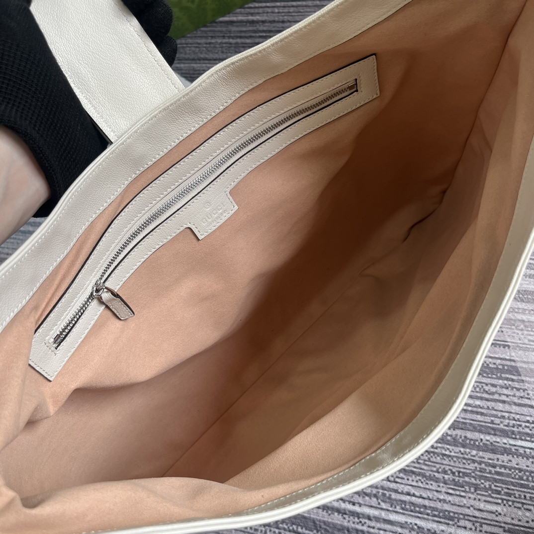 G*u*i APHRODITE LARGE SHOULDER BAG WHITE 18"W x 11.8"H x 0.8"D