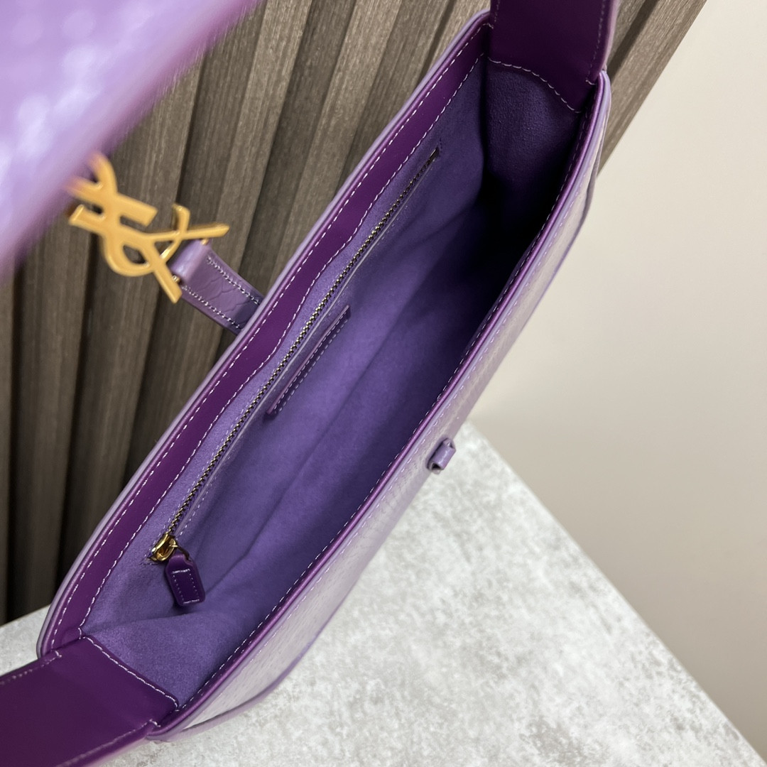 Y*L LE 5 À 7 IN CROCODILE-EMBOSSED LEATHER purple 9 X 6.3 X 2.5 INCHES