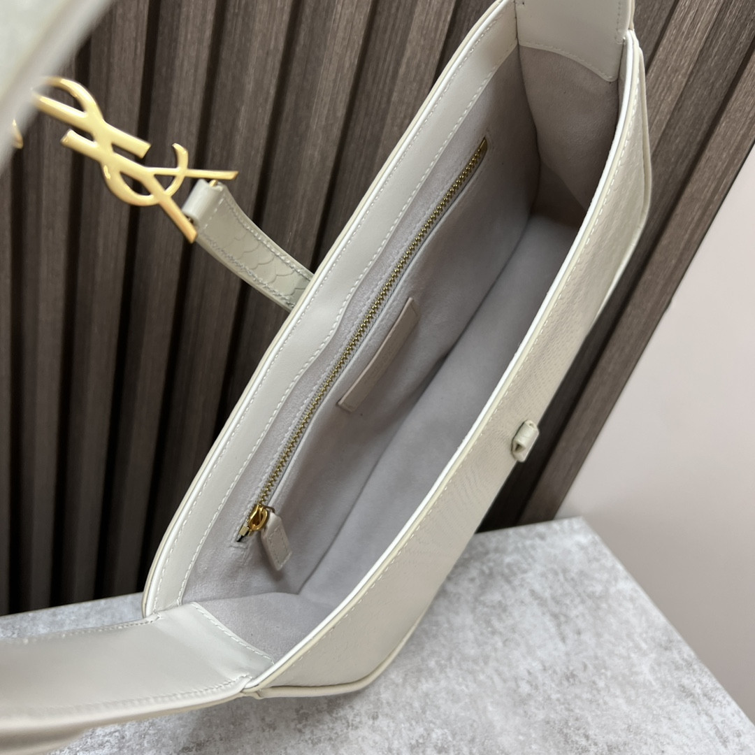 Y*L LE 5 À 7 IN CROCODILE-EMBOSSED LEATHER white 9 X 6.3 X 2.5 INCHES