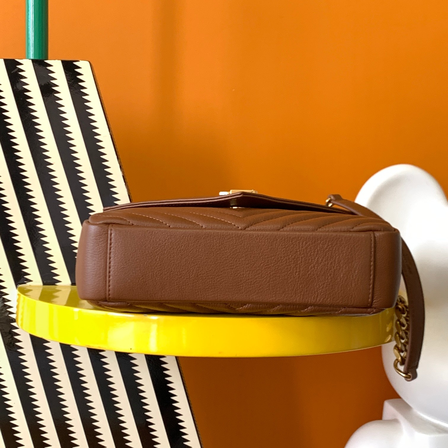 Y*L COLLEGE MEDIUM IN QUILTED LEATHER COFFEE 9.4 X 6.6 X 2.5 INCHES