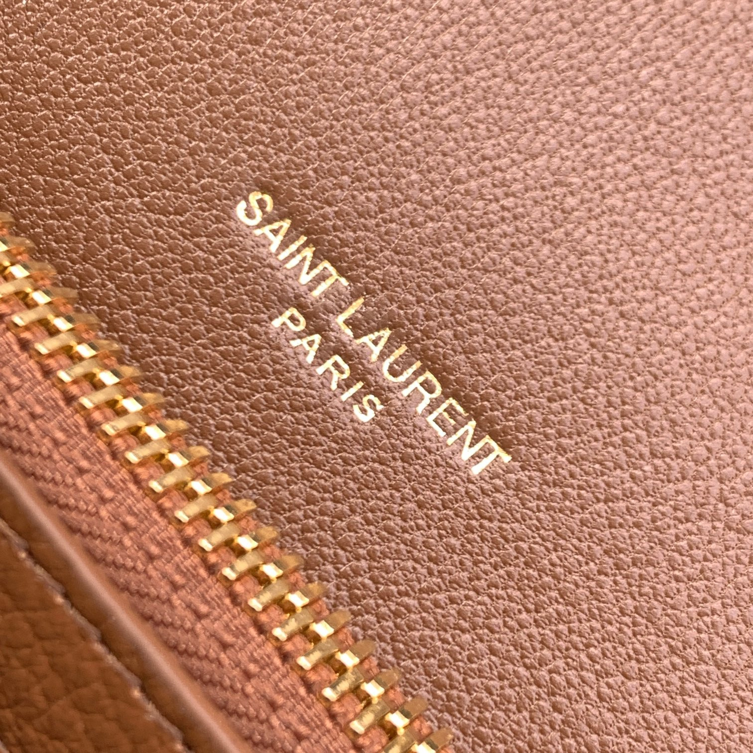 Y*L COLLEGE MEDIUM IN QUILTED LEATHER COFFEE 9.4 X 6.6 X 2.5 INCHES