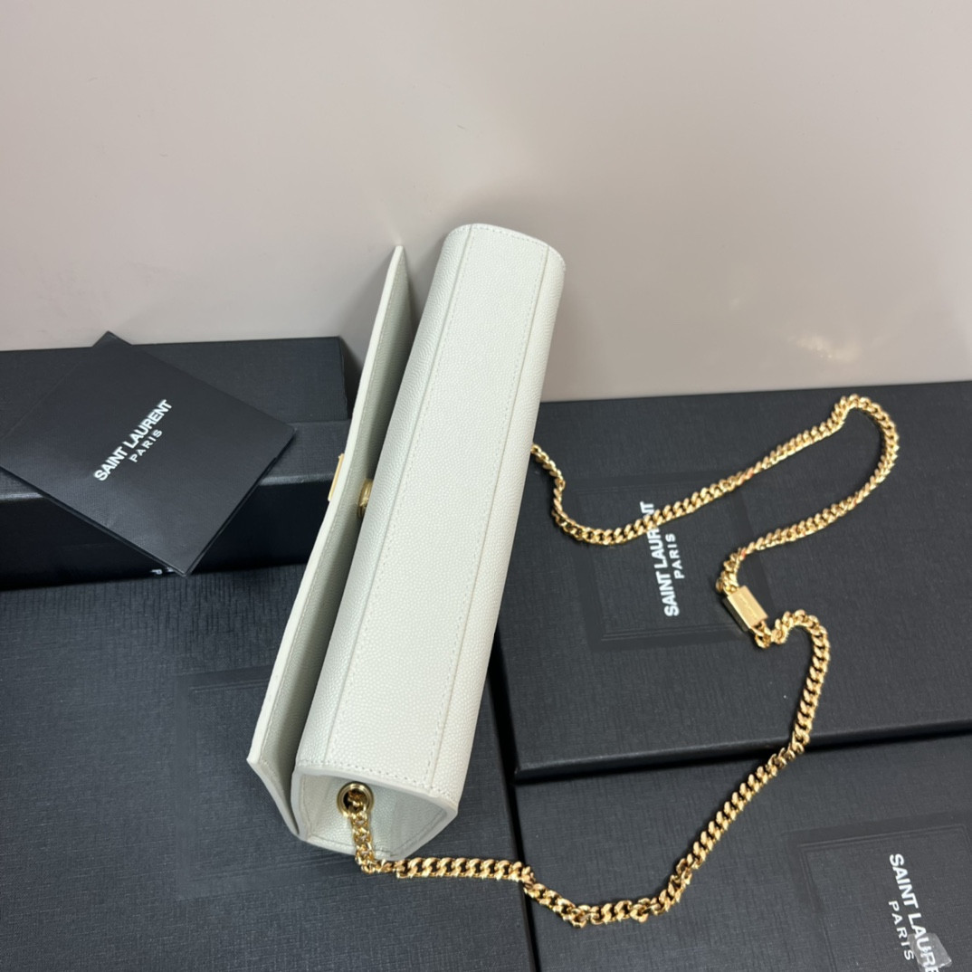 Y*L KATE MEDIUM IN GRAIN DE POUDRE EMBOSSED LEATHER WHITE GOLD 9.4 X 5.7 X 2.1 INCHES