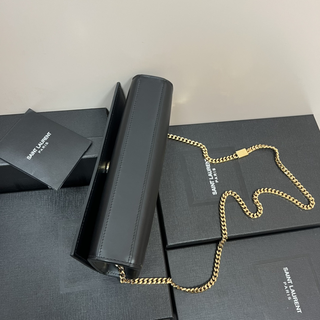 Y*L KATE MEDIUM IN SMOOTH LEATHER BLACK 9.4 X 5.7 X 2.1 INCHES