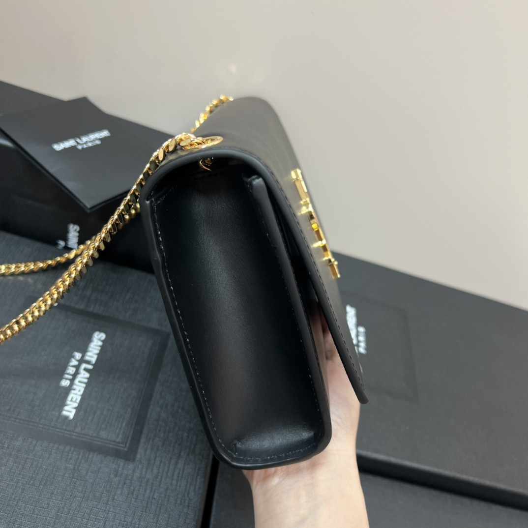 Y*L KATE MEDIUM IN SMOOTH LEATHER BLACK 9.4 X 5.7 X 2.1 INCHES