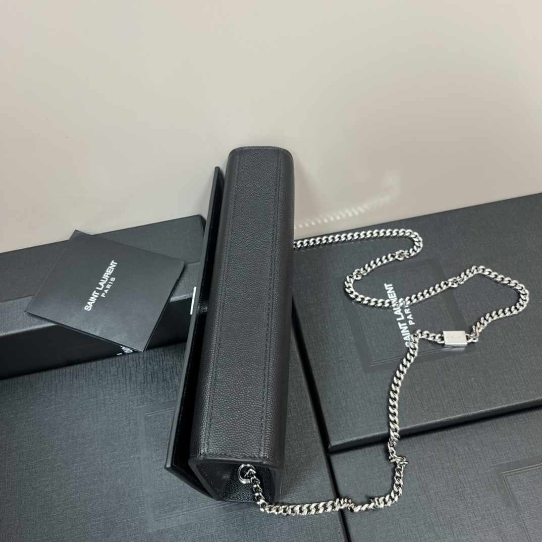 Y*L KATE MEDIUM IN GRAIN DE POUDRE EMBOSSED LEATHER BLACK SILVER 9.4 X 5.7 X 2.1 INCHES