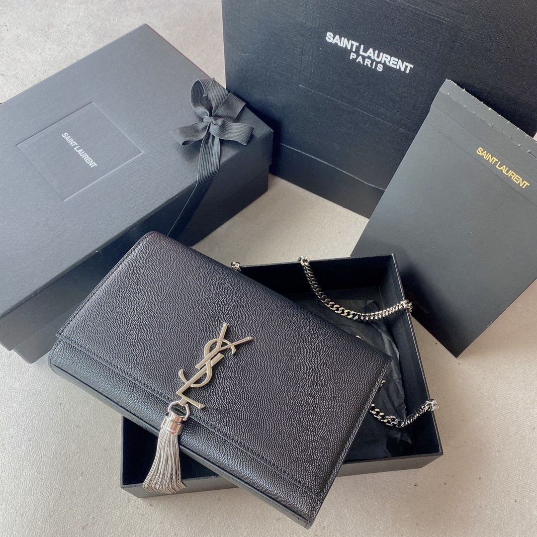 Y*L KATE MEDIUM IN GRAIN DE POUDRE EMBOSSED LEATHER BLACK SILVER 9.4 X 5.7 X 2.1 INCHES