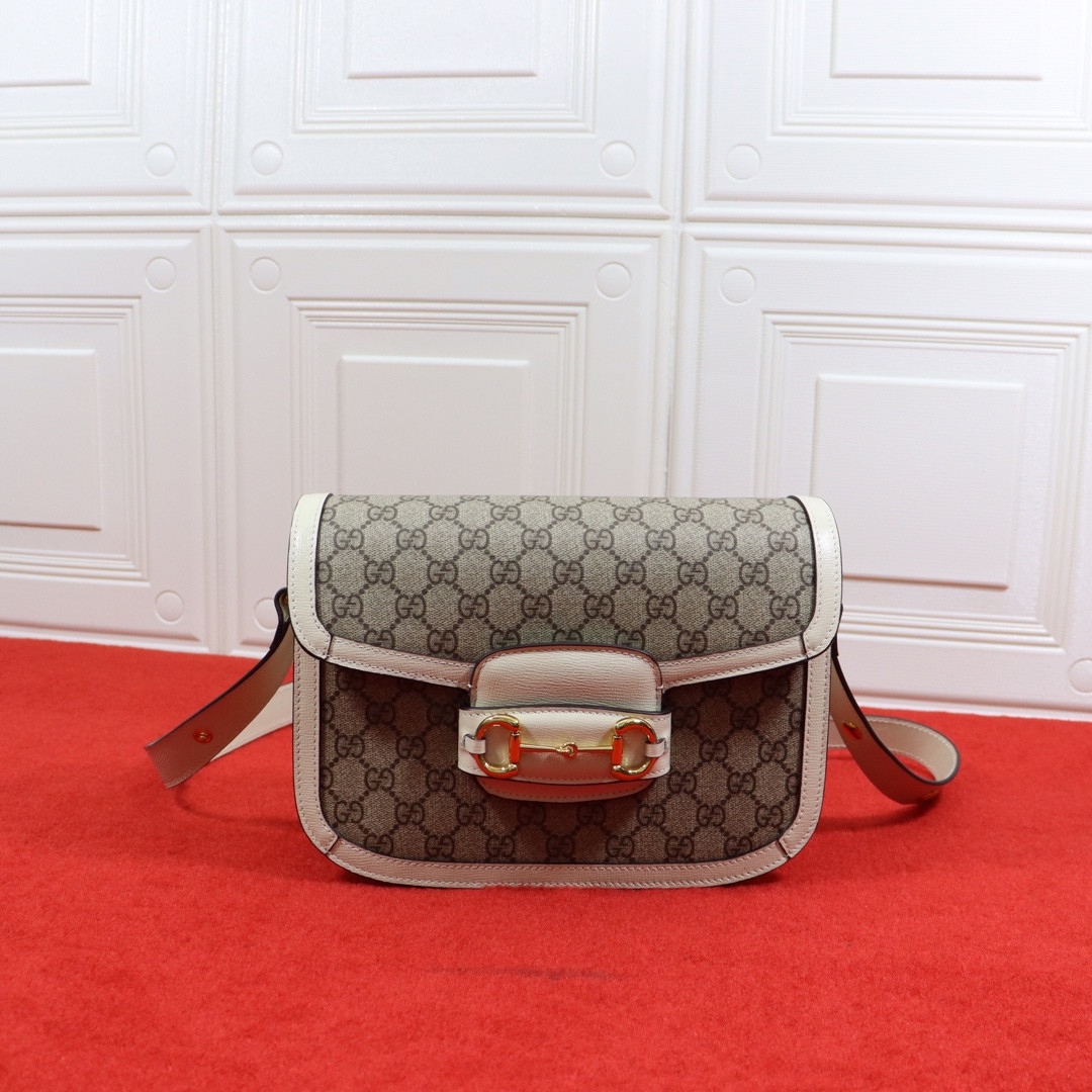 G*u*i HORSEBIT 1955 SHOULDER BAG GRAY WHITE 9.8"W x 7"H x 3.1"D