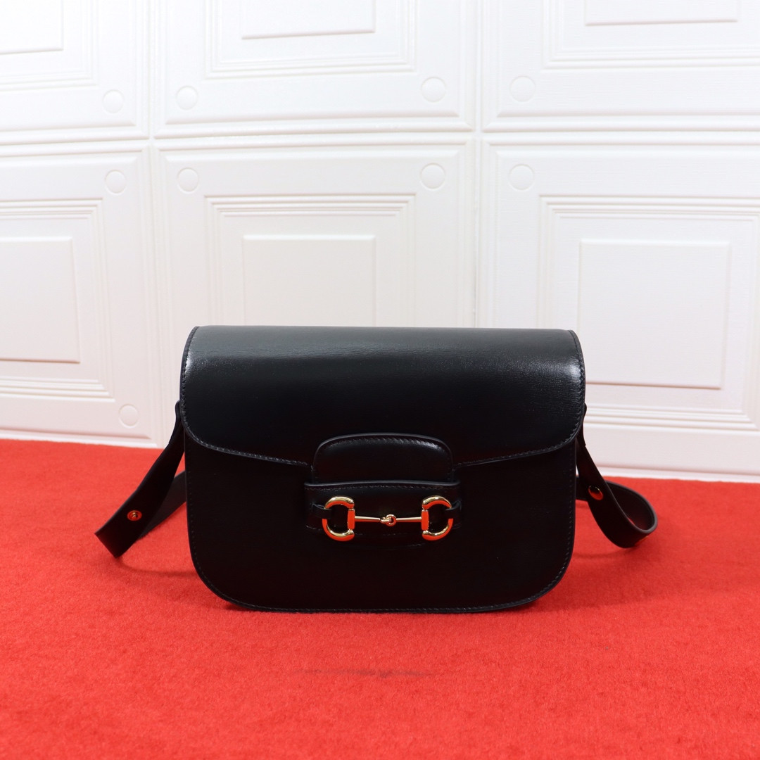 G*u*i HORSEBIT 1955 SHOULDER BAG BLACK 9.8"W x 7"H x 3.1"D