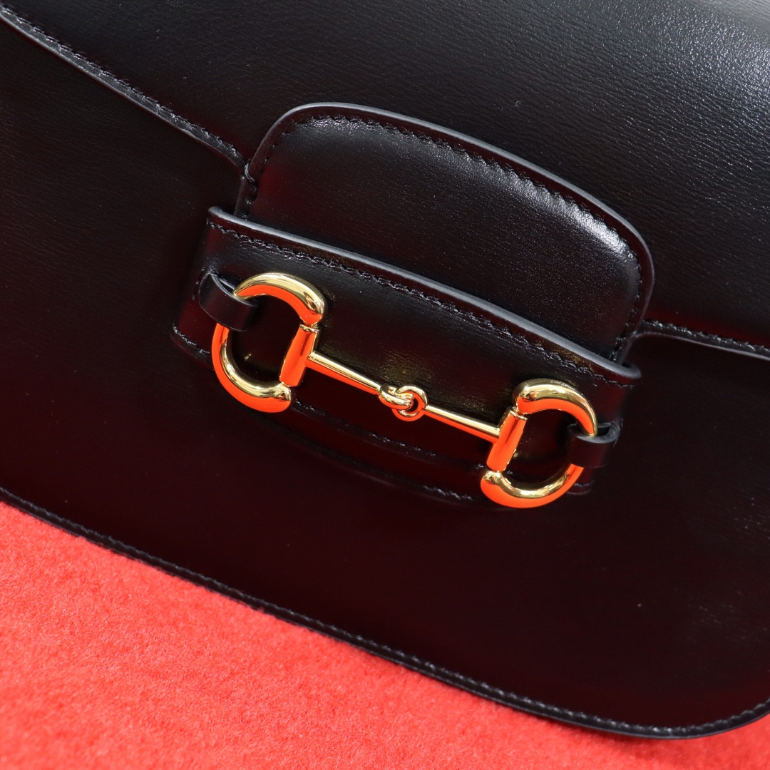 G*u*i HORSEBIT 1955 SHOULDER BAG BLACK 9.8"W x 7"H x 3.1"D