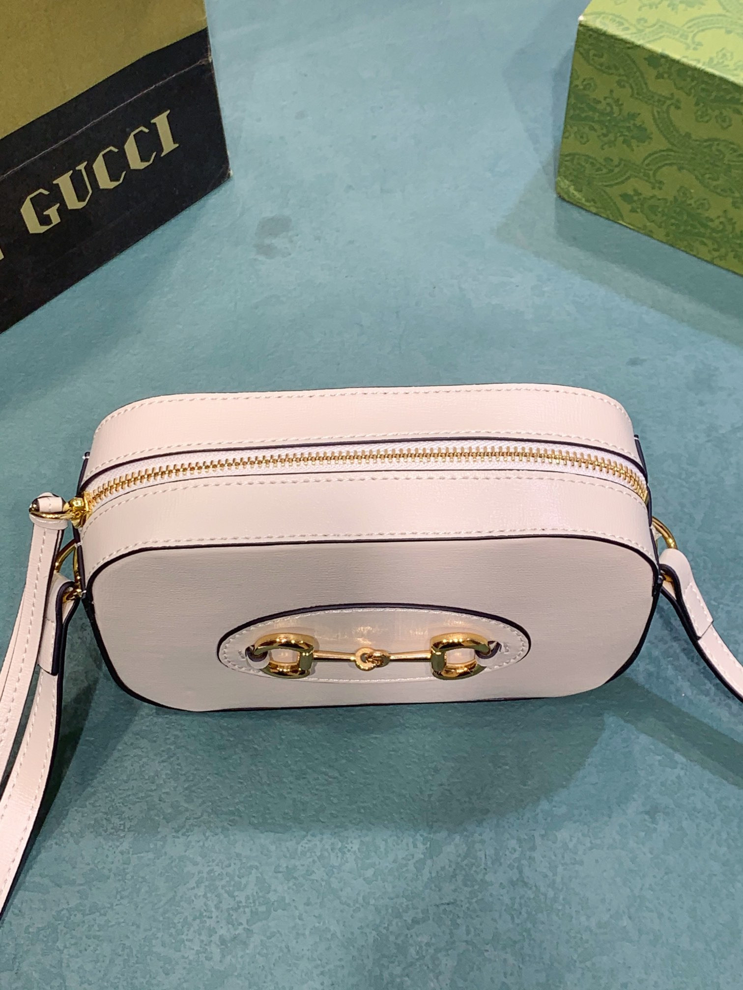 G*u*i HORSEBIT 1955 SMALL SHOULDER BAG WHITE 7.9"W x 5.1"H x 2.4"D