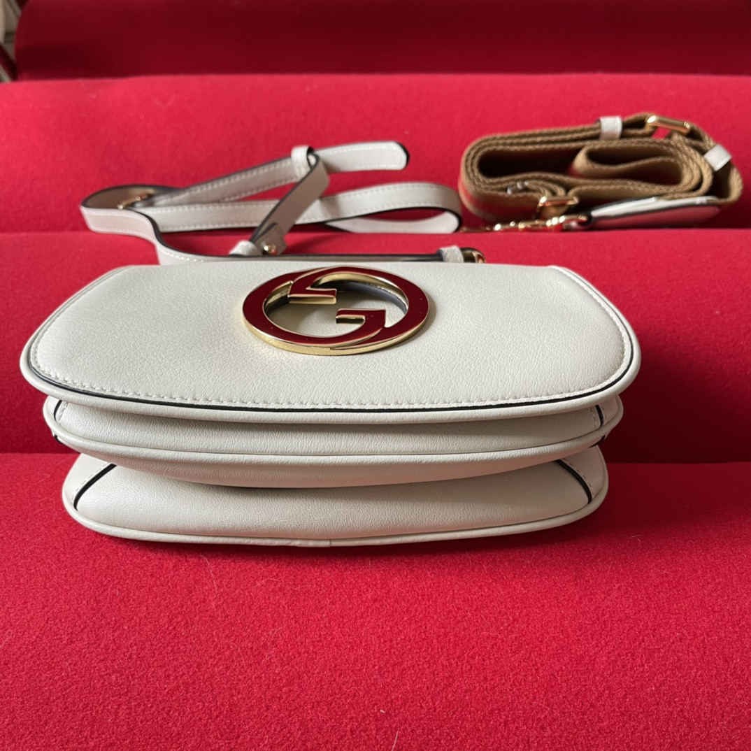 G*u*i BLONDIE MINI BAG WHITE 8.7"W x 5.1"H x 2.2"D