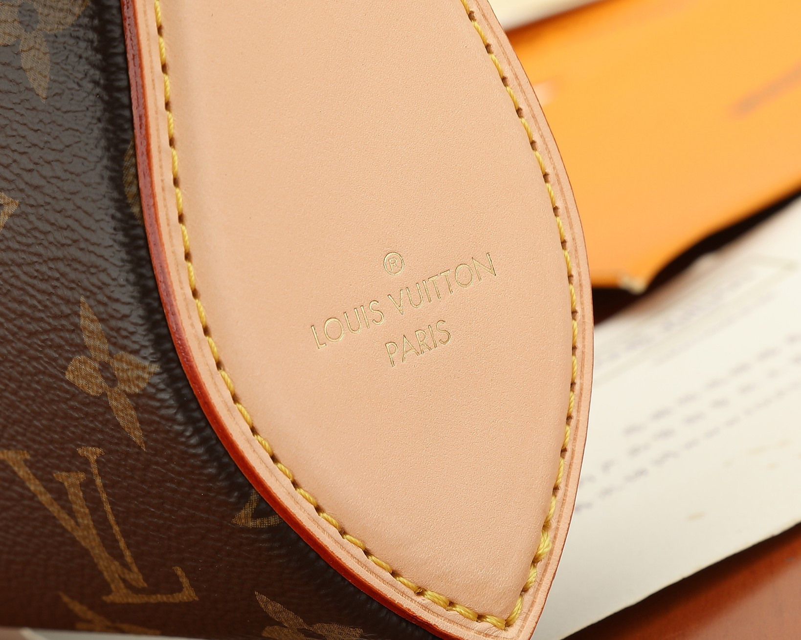 LV M47123 Pochette Tirette 22 x 12 x 5.5 cm