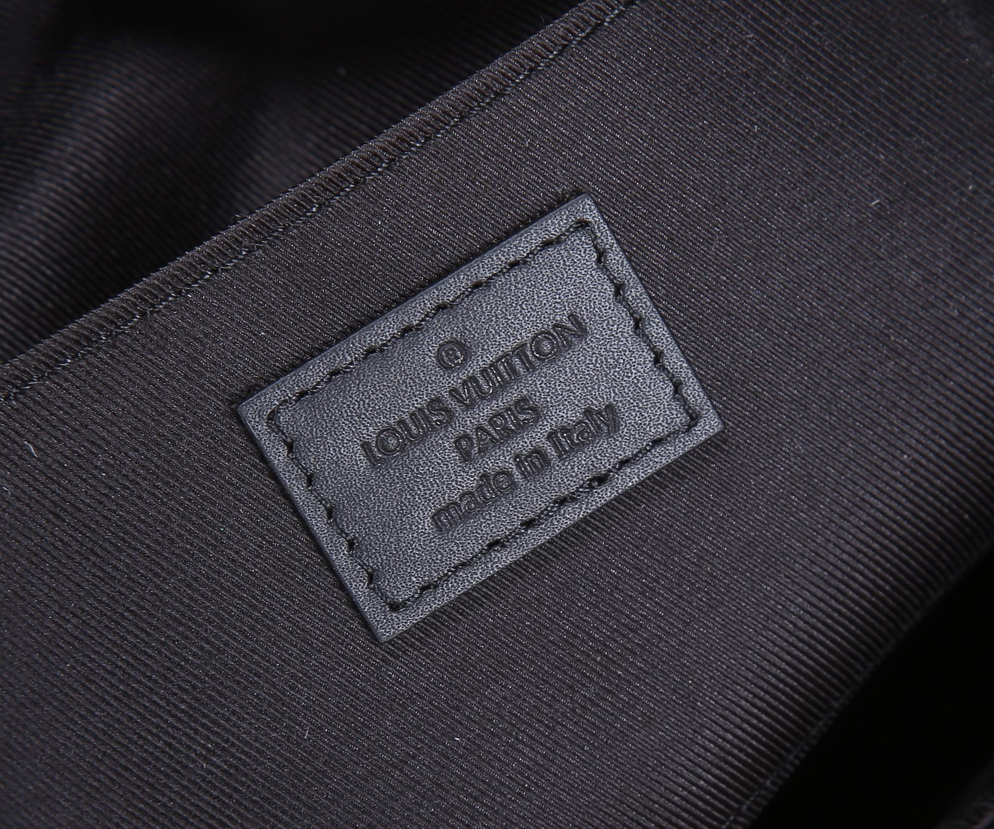 LV Moon Crossbody M23835 9.6 x 6.3 x 1.8 inches