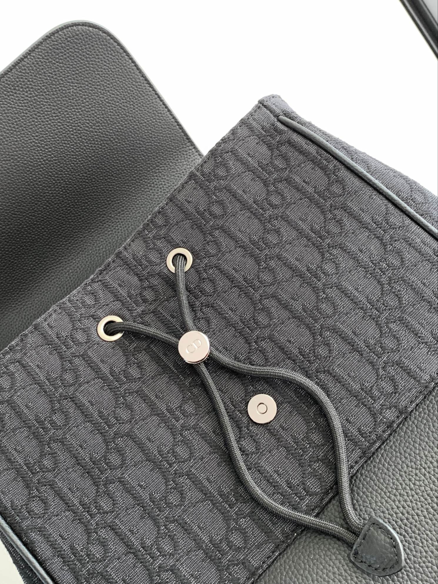 D*0r Saddle Backpack 10.5 x 16 x 5.5 inches