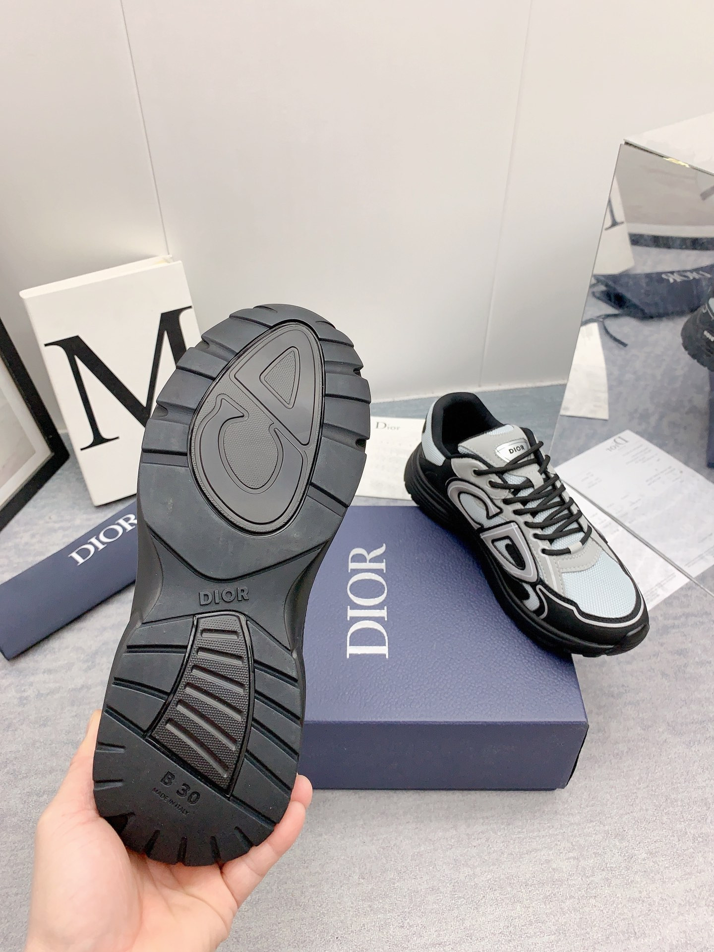 UA D*0r B30 Sneaker