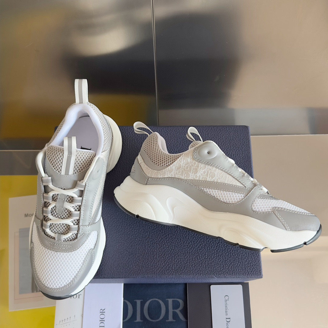 UA D*0r B22 white Sneaker