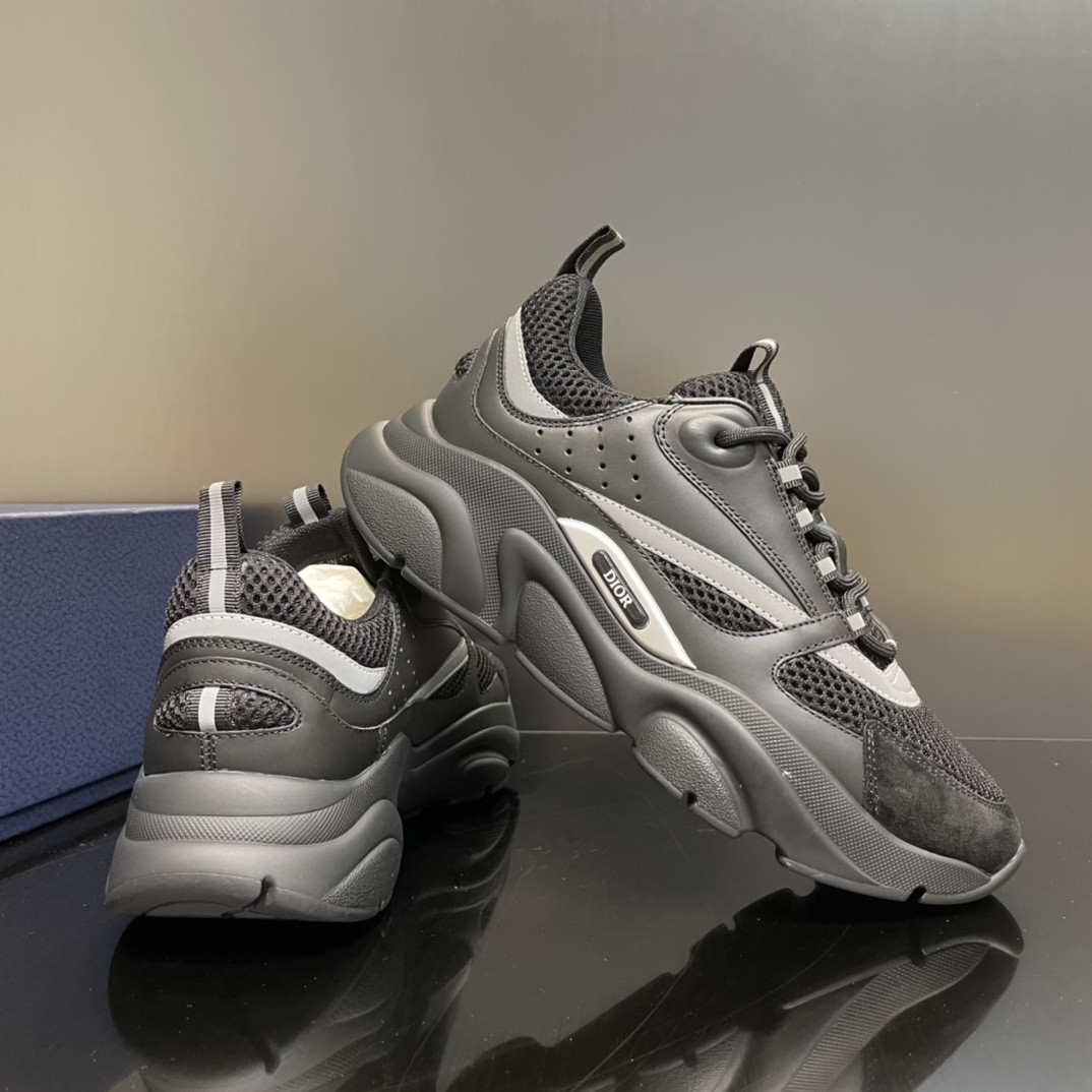 UA D*0r B22 black Sneake