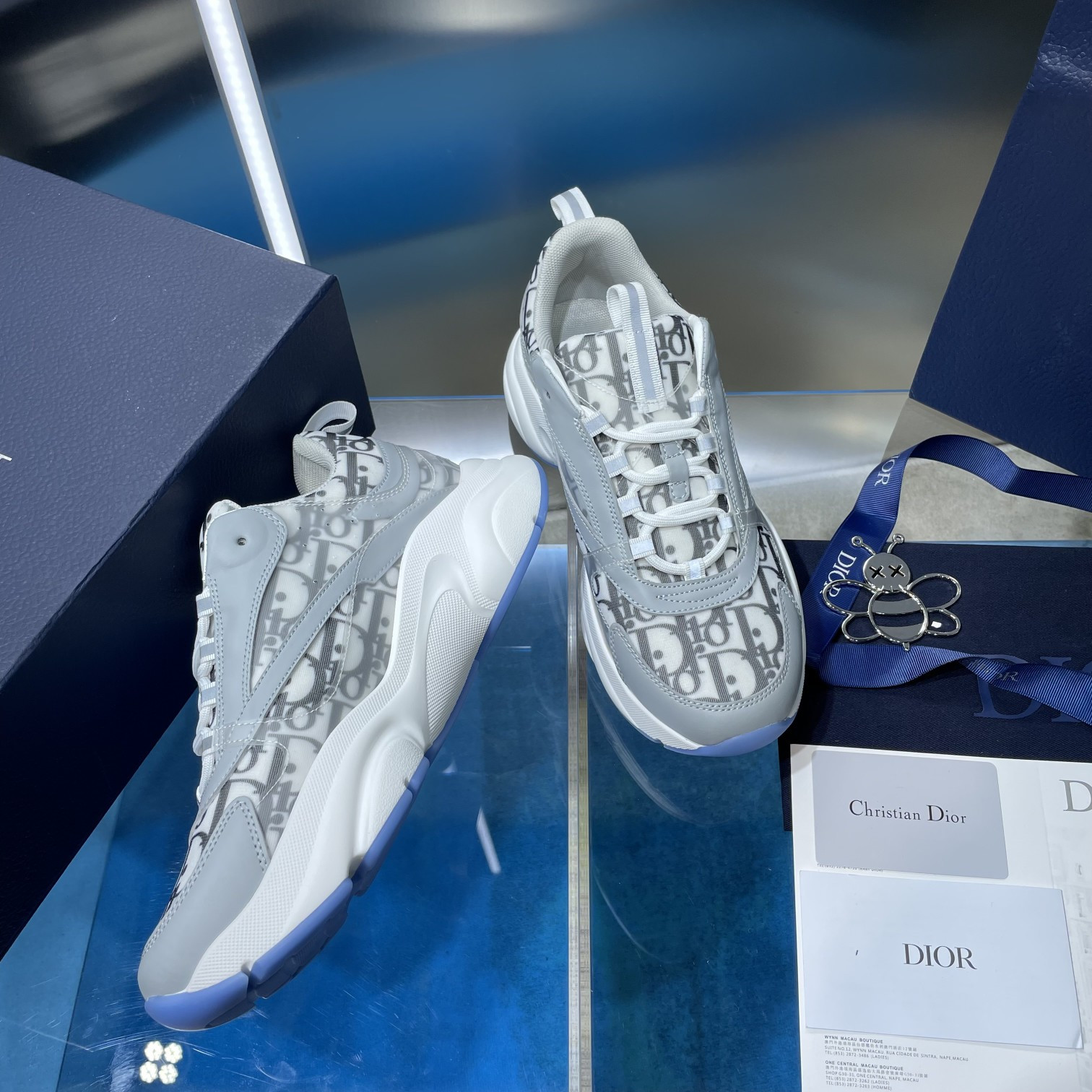 UA D*0r B22 gray Sneaker