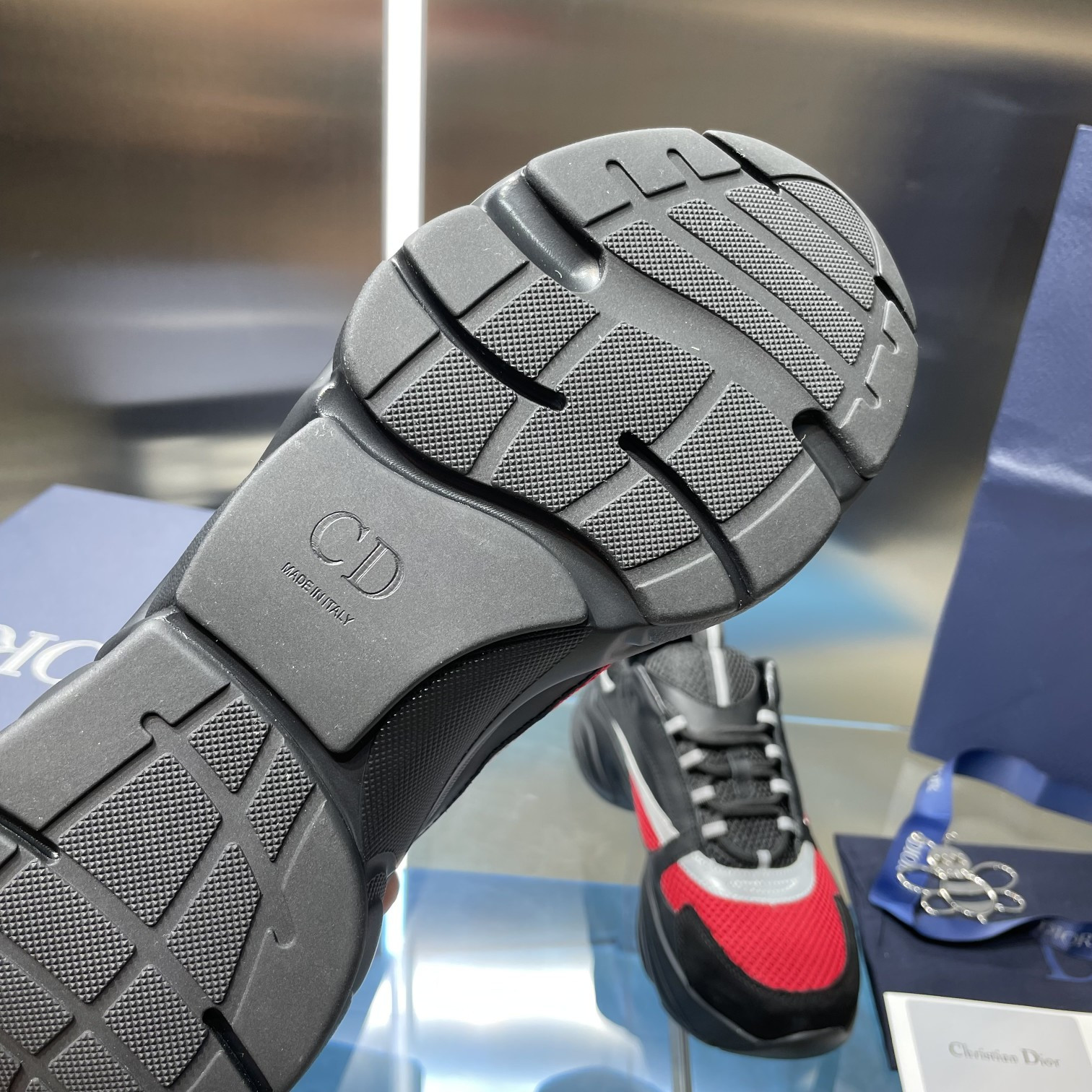 UA D*0r B22 black and red Sneaker