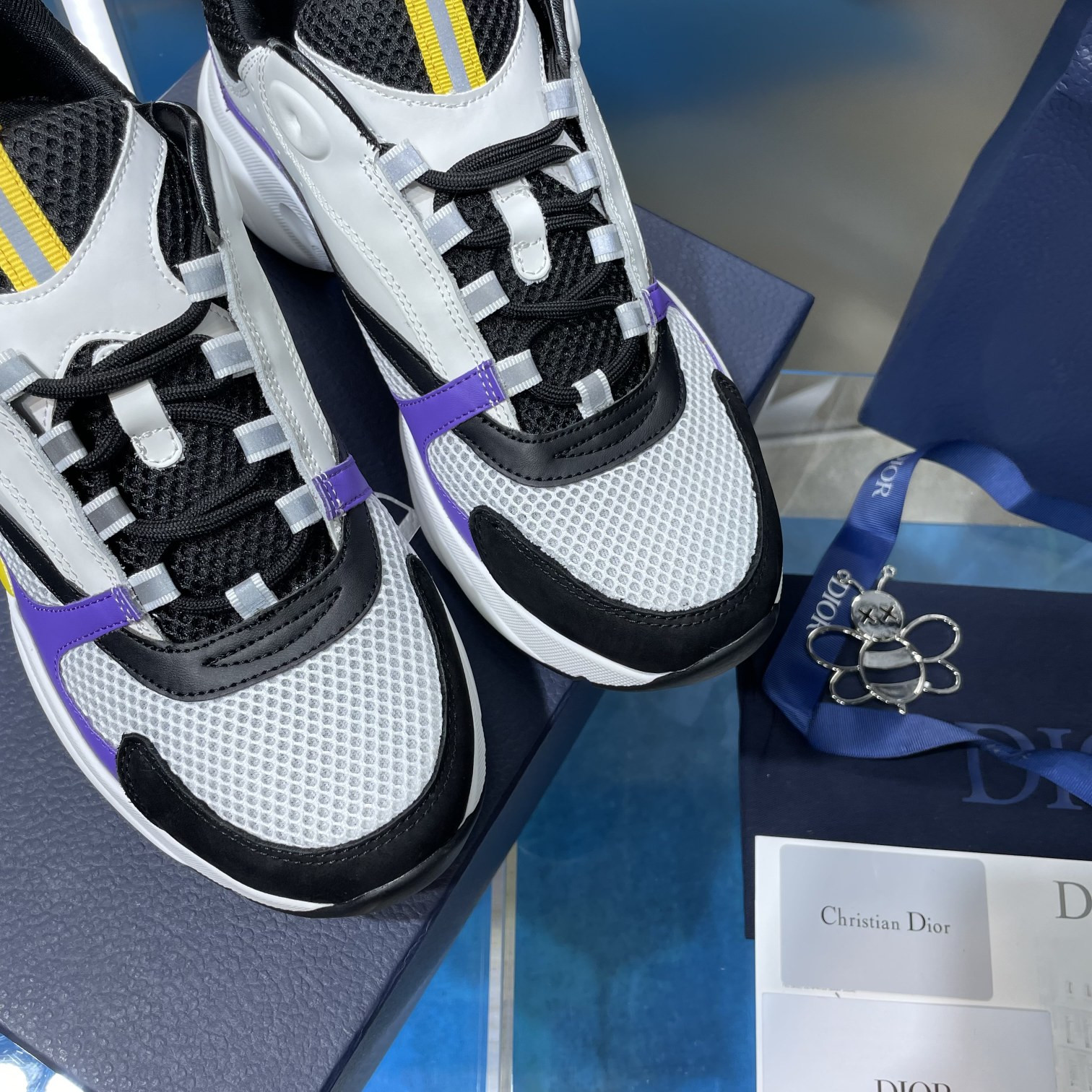 UA D*0r B22 white Sneaker