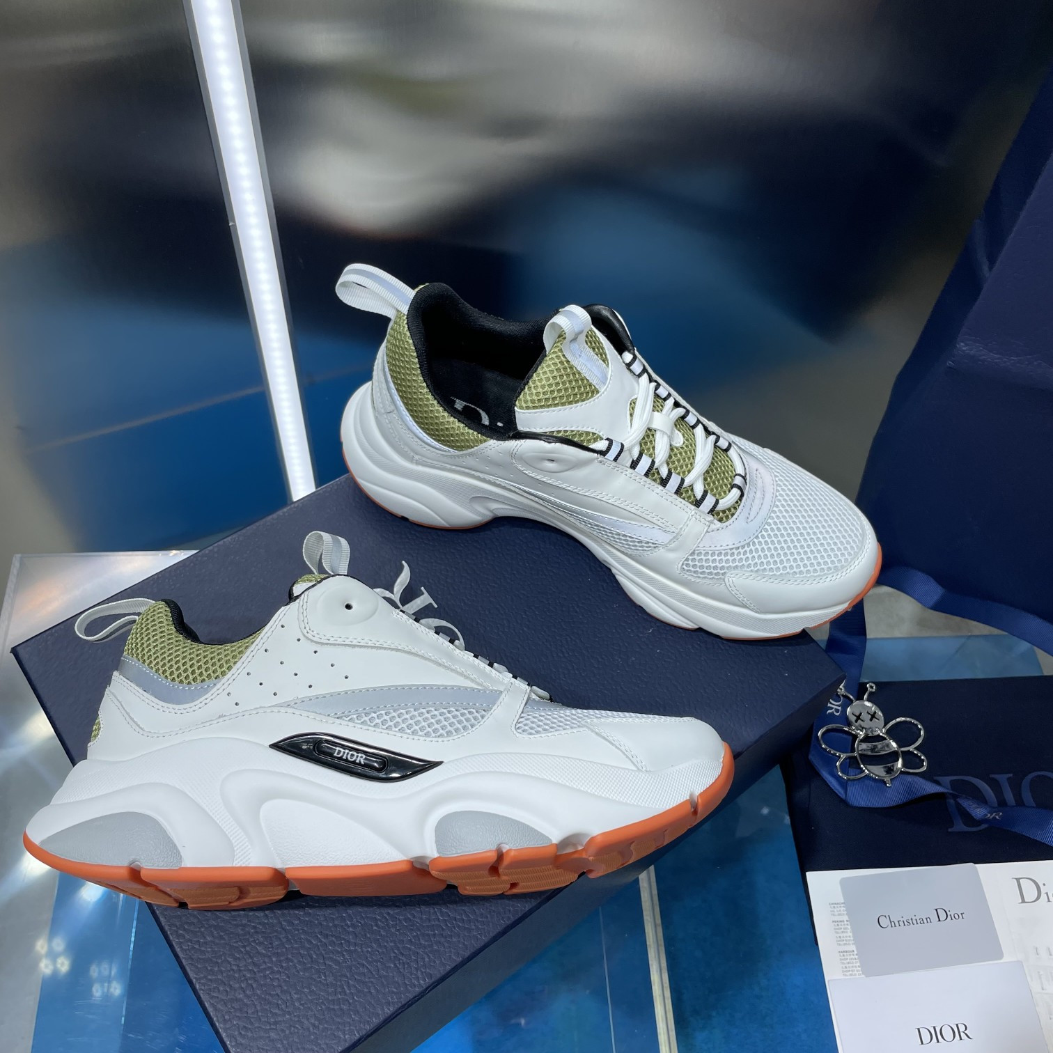 UA D*0r B22 white and green Sneaker