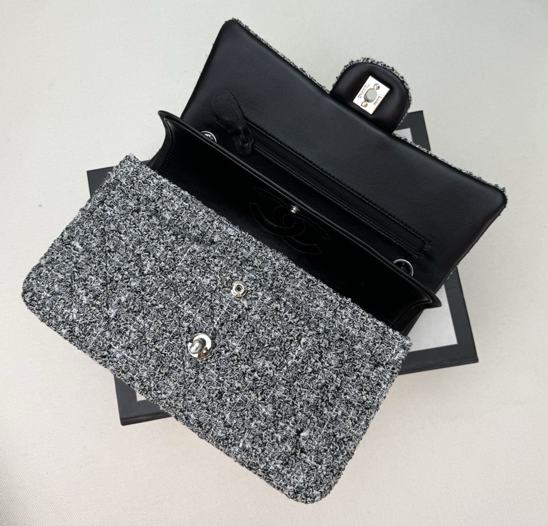 Ch*el CLASSIC 11.12 HANDBAG Tweed & Silver-Tone Metal  6 × 9.9 × 2.5 in