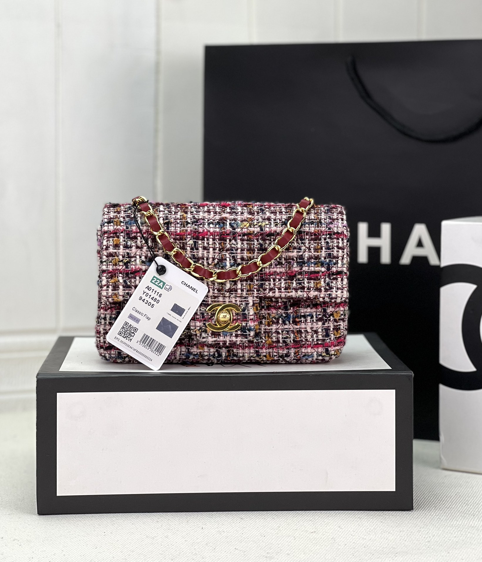 Ch*el MINI CLASSIC 11.12 HANDBAG Tweed & Gold-Tone Metal 4.7 × 7.8 × 2.3 in