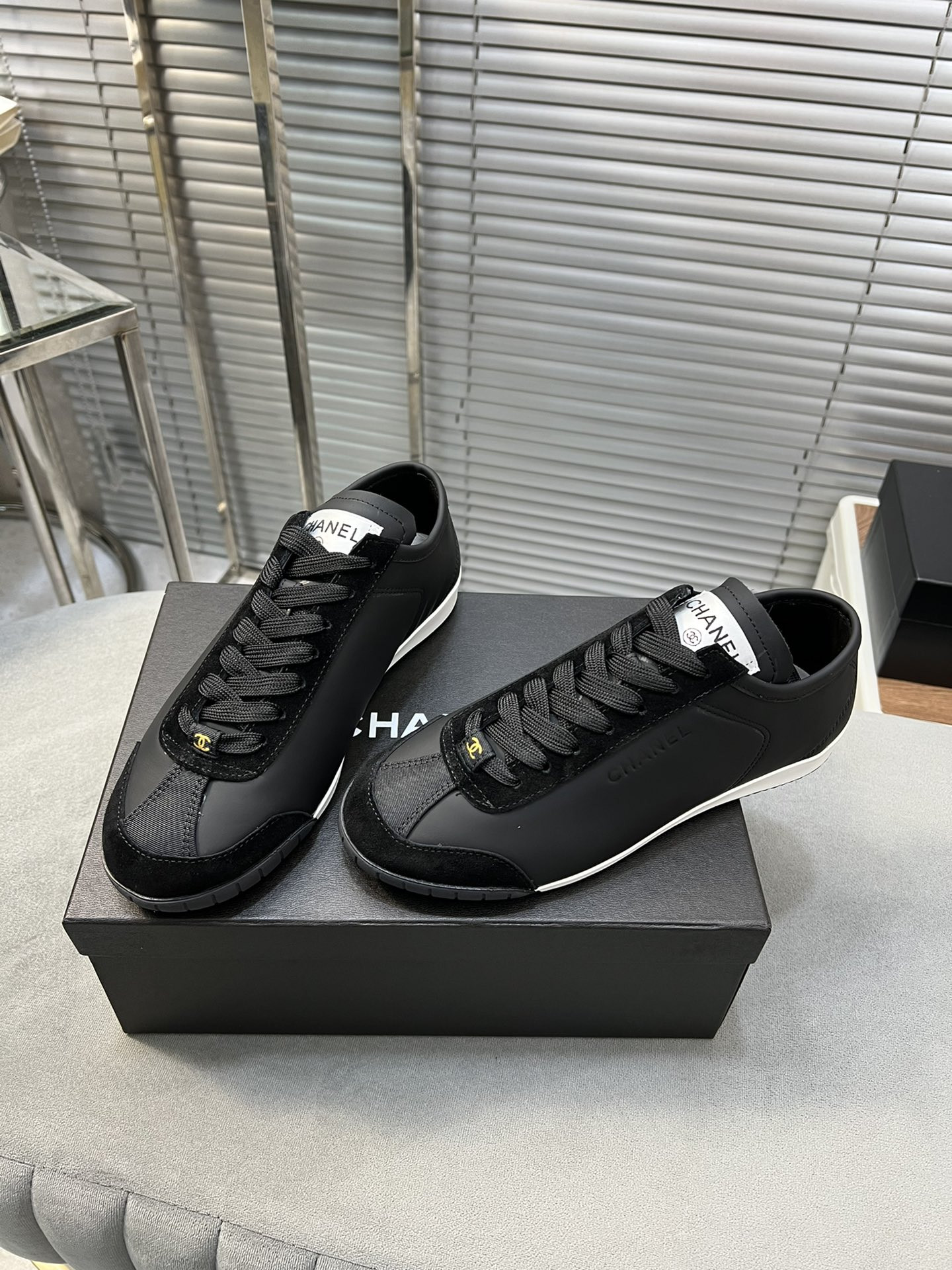 UA Ch*el SNEAKERS Calfskin & Suede Calfskin Black
