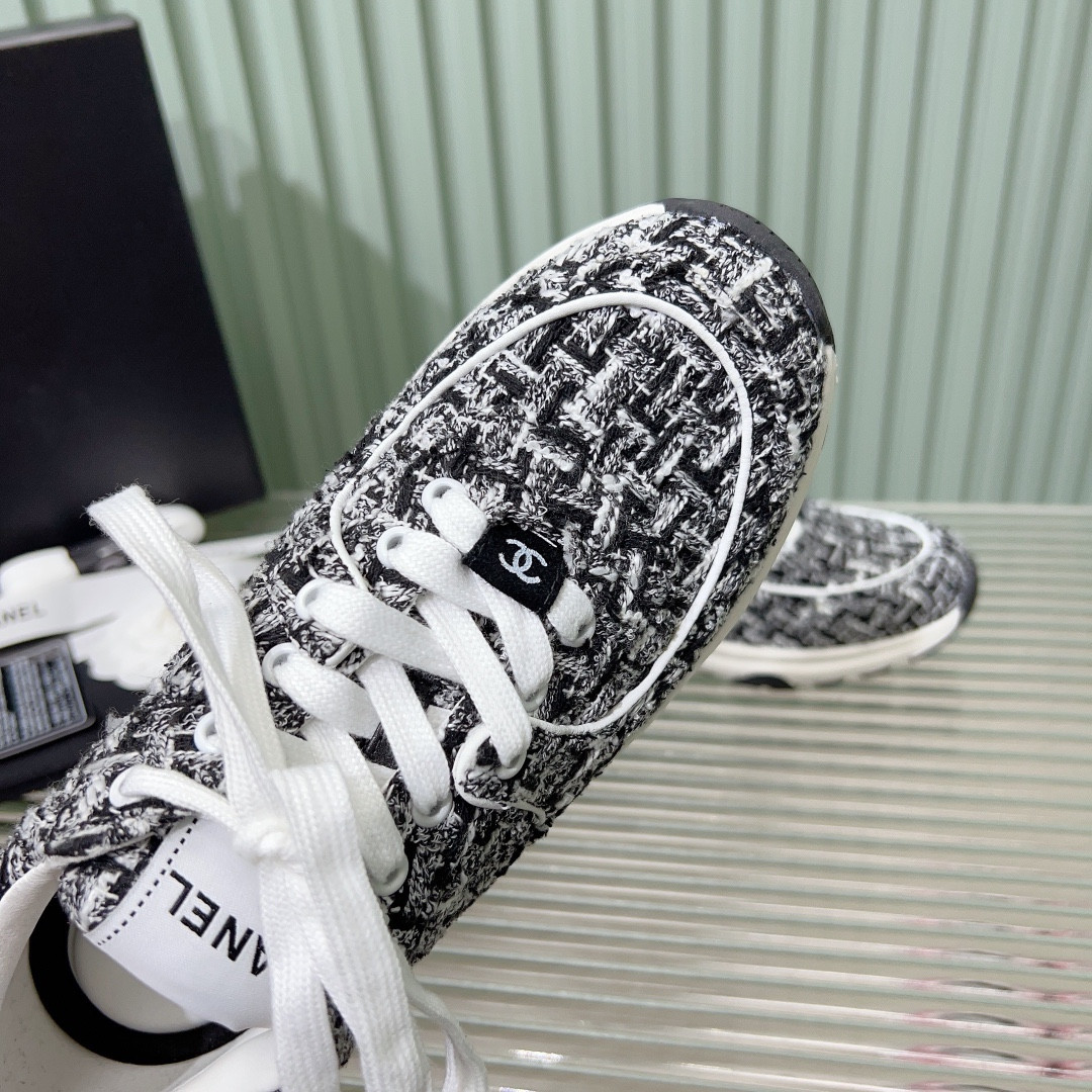 UA Ch*el SNEAKERS Tweed