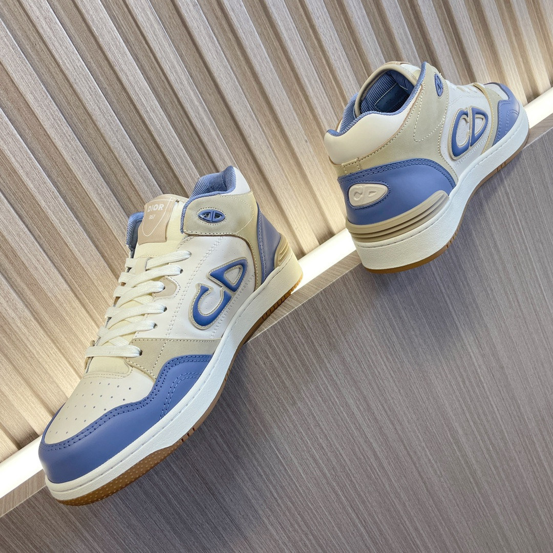 UA D*0r B57 Mid-Top Sneaker