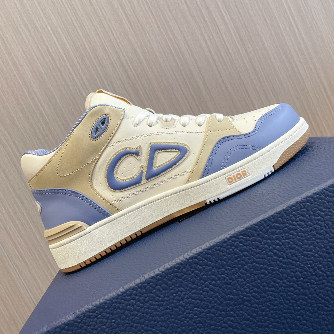 UA D*0r B57 Mid-Top Sneaker