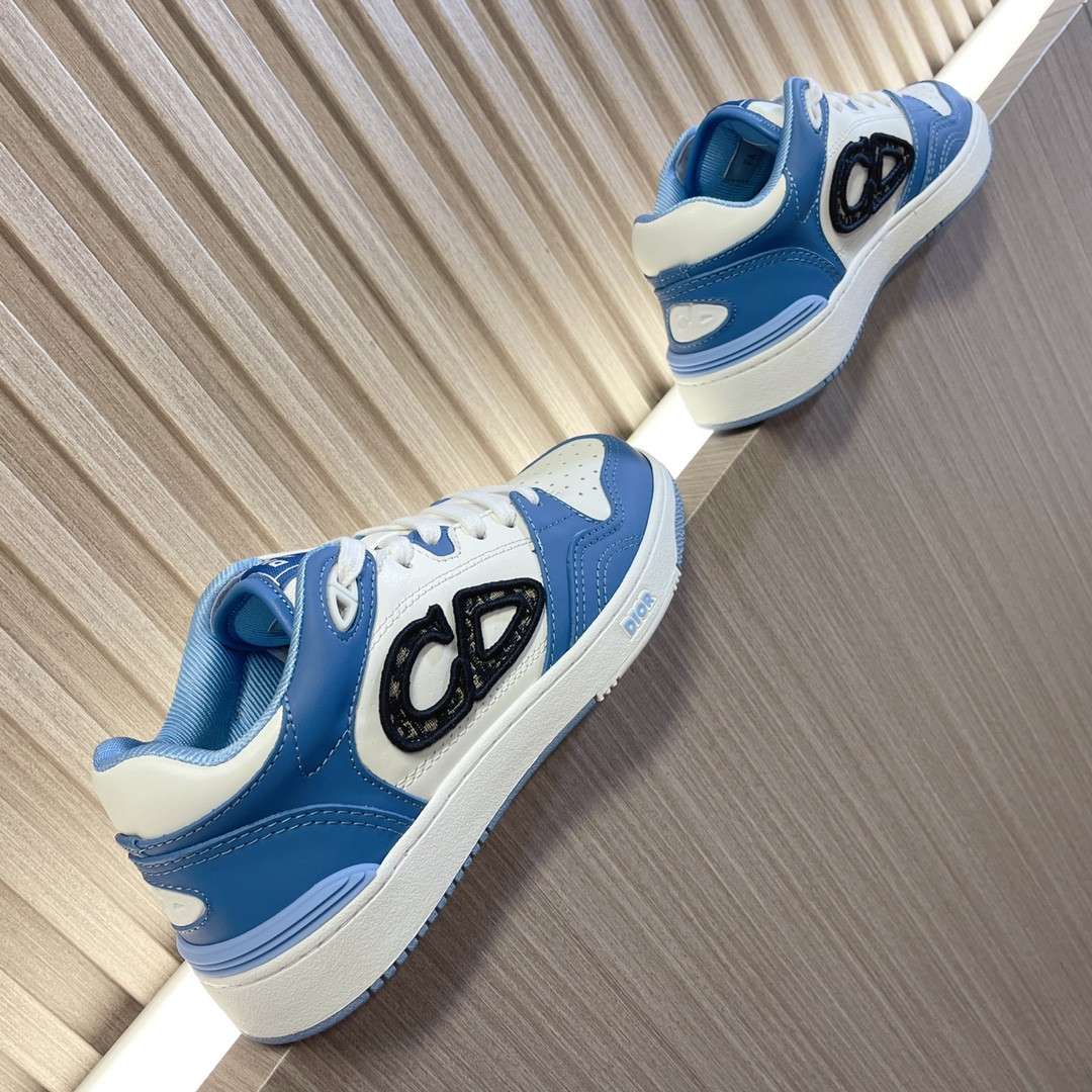 UA D*0r B57 Low-Top Sneaker Light Blue and White