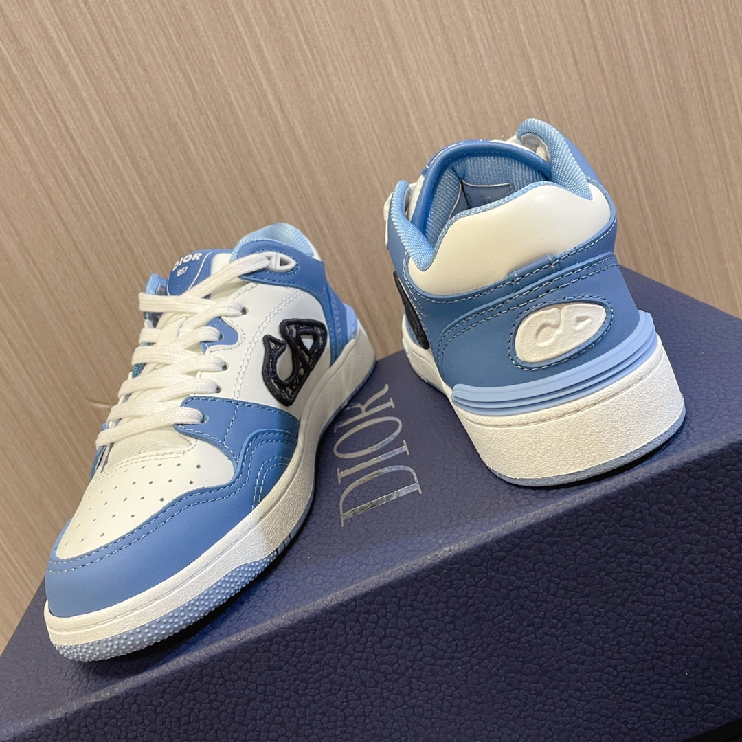 UA D*0r B57 Low-Top Sneaker Light Blue and White