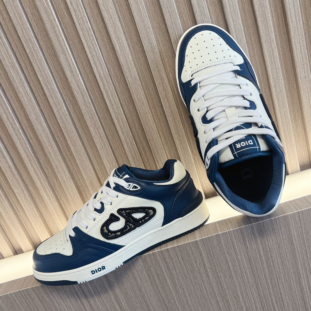 UA D*0r B57 Low-Top Sneaker Navy Blue and White