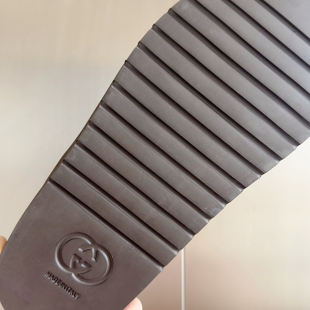 UA G*u*i GG SLIDE SANDAL