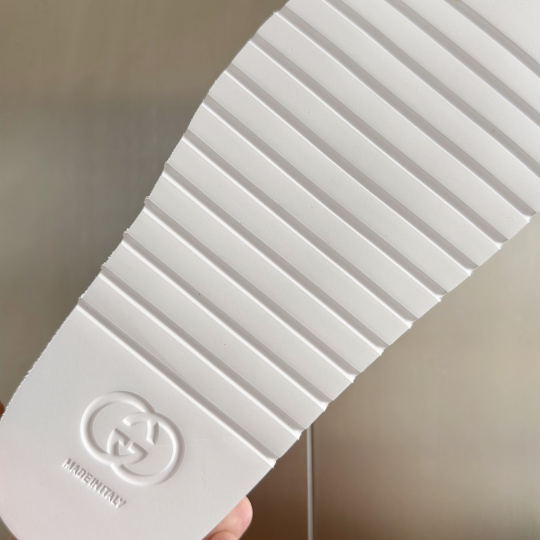 UA G*u*i GG SLIDE SANDAL