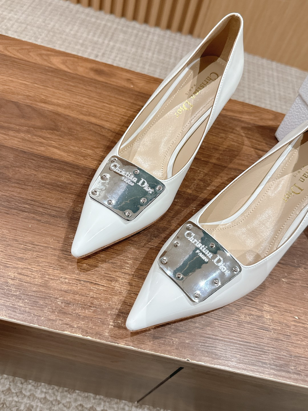 UA Ch**an D*0r La Parusienne Pump