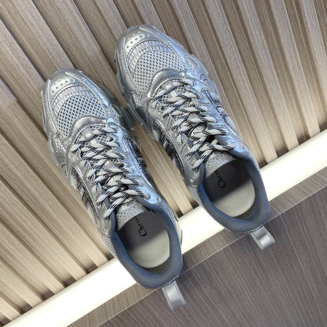 UA D*0r Chrono Sneaker Gray Mesh with Silver-Tone