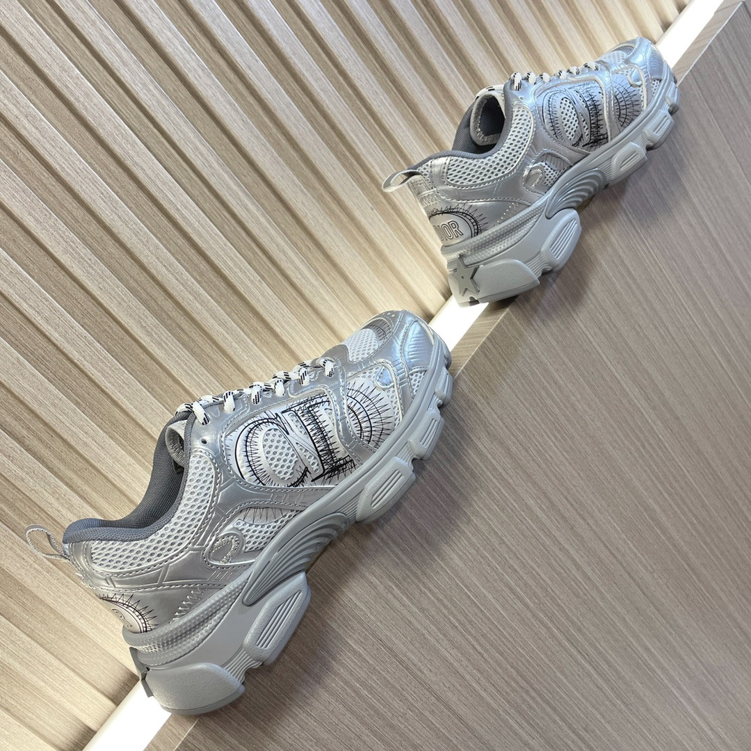 UA D*0r Chrono Sneaker Gray Mesh with Silver-Tone