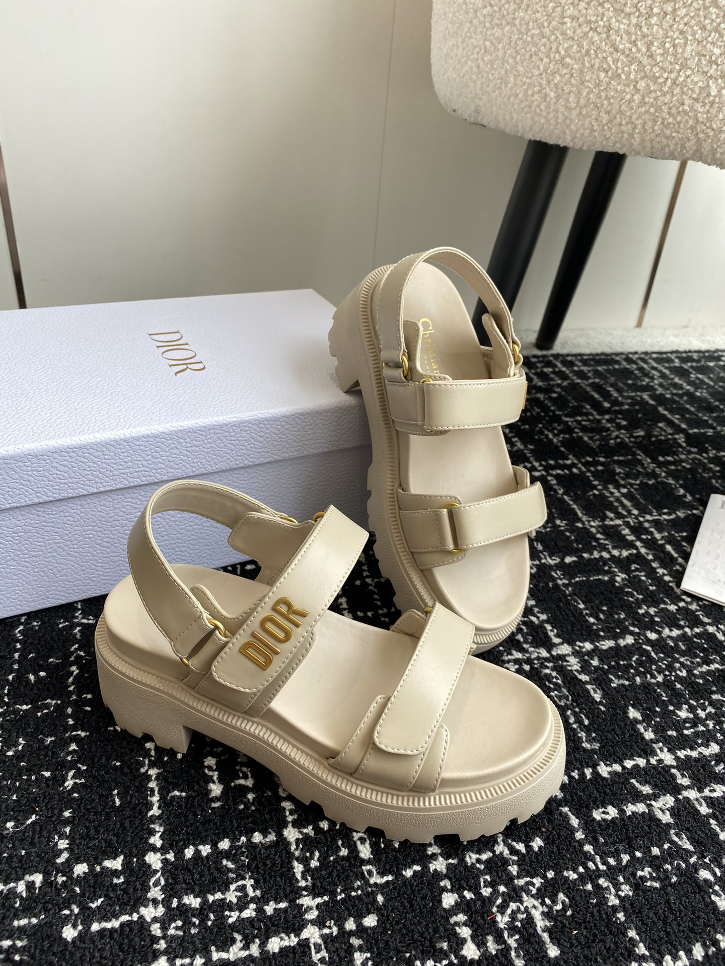 UA D*0ract Platform Sandal