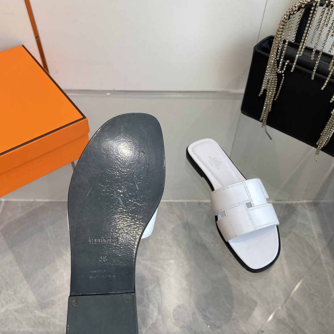 UA Hermès Idioma sandal